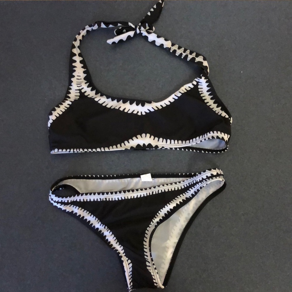Black and white bikini